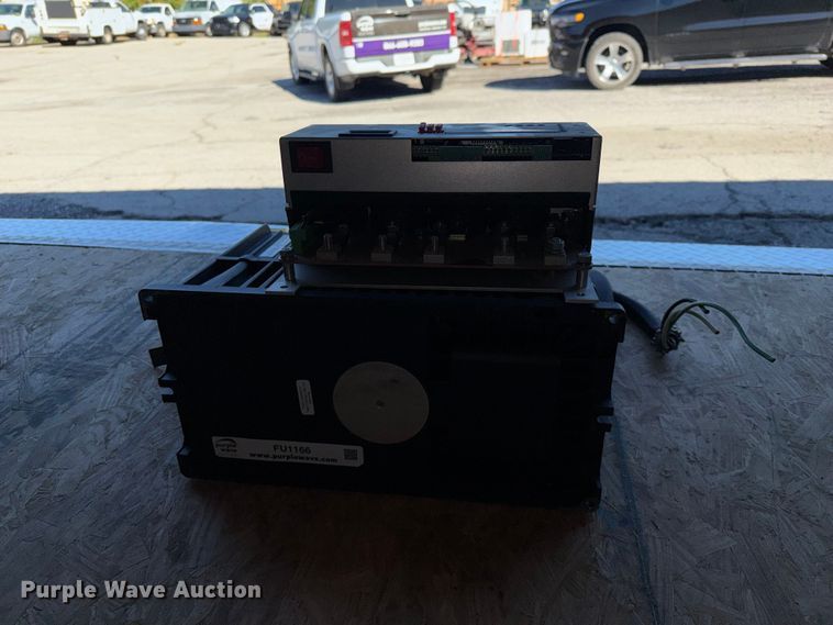 image for item FU1166 Stealth Power inverter