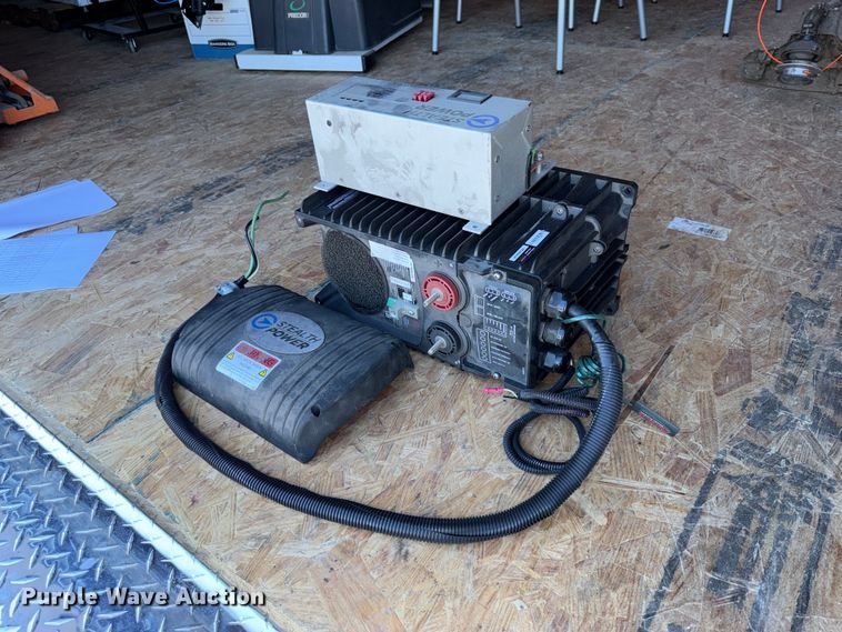 image for item FU1166 Stealth Power inverter