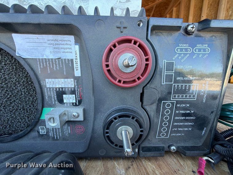 image for item FU1166 Stealth Power inverter