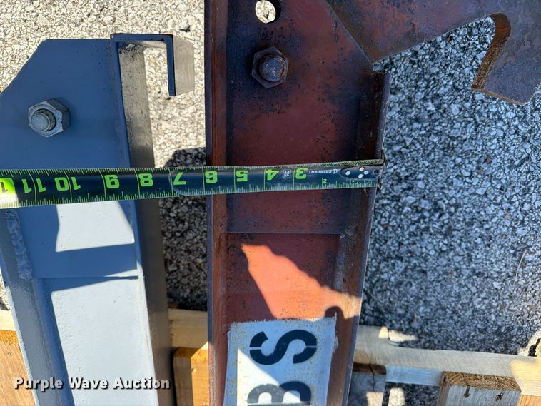 image for item FU1172 (2) lifting spreader beams