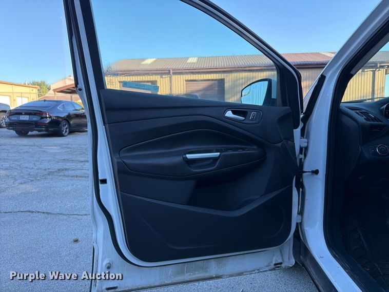 image for item FU4744 2014 Ford Escape SUV