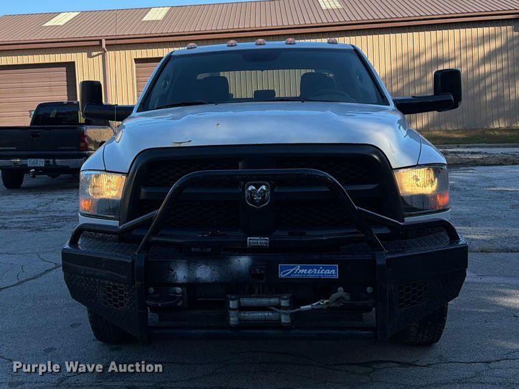 image for item FU4745 2015 RAM 3500 Crew Cab pickup truck