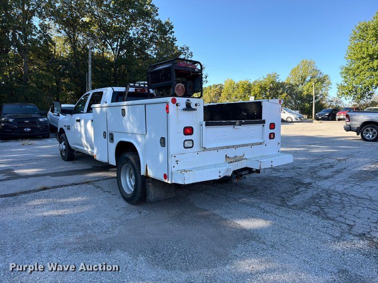 image for item FU4745 2015 RAM 3500 Crew Cab pickup truck