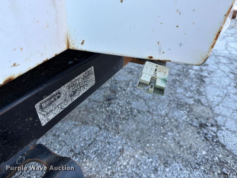 image for item FU4745 2015 RAM 3500 Crew Cab pickup truck