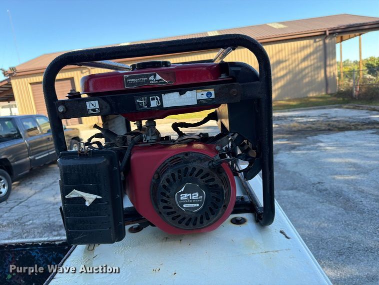 image for item FU4745 2015 RAM 3500 Crew Cab pickup truck