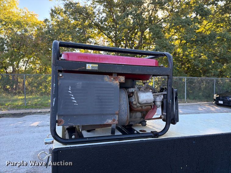 image for item FU4745 2015 RAM 3500 Crew Cab pickup truck