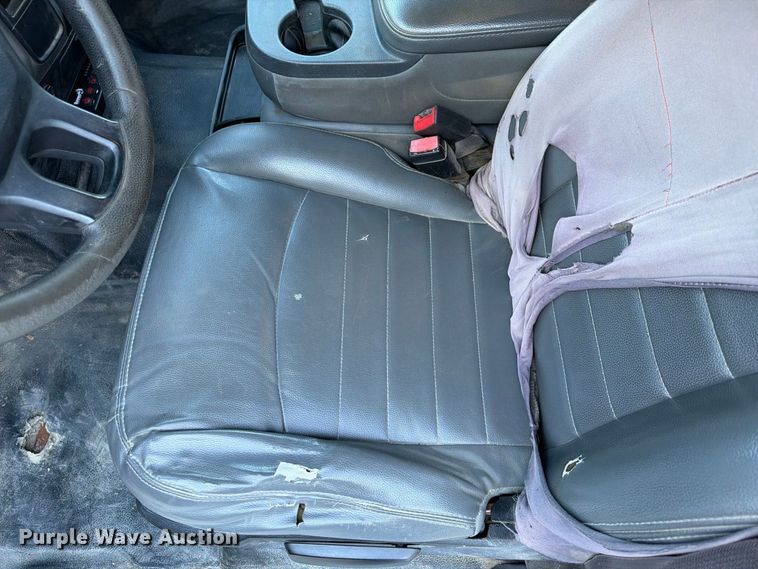 image for item FU4745 2015 RAM 3500 Crew Cab pickup truck