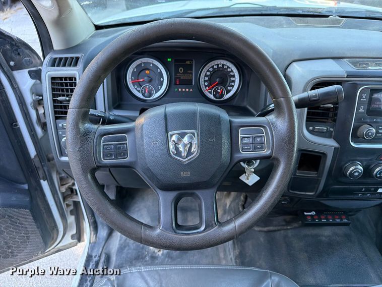 image for item FU4745 2015 RAM 3500 Crew Cab pickup truck