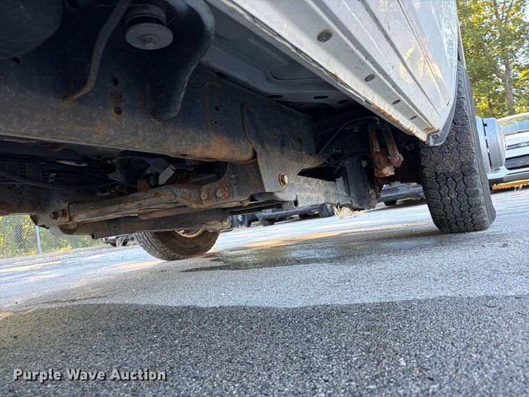 image for item FU4745 2015 RAM 3500 Crew Cab pickup truck