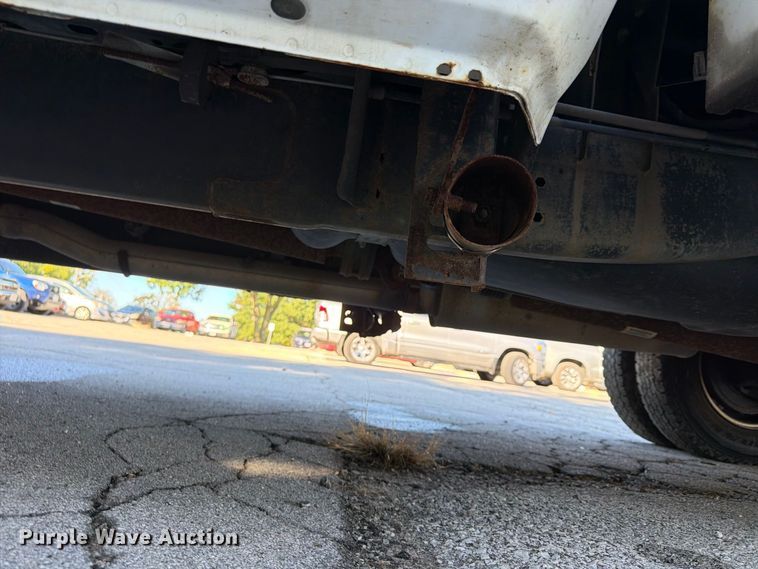 image for item FU4745 2015 RAM 3500 Crew Cab pickup truck