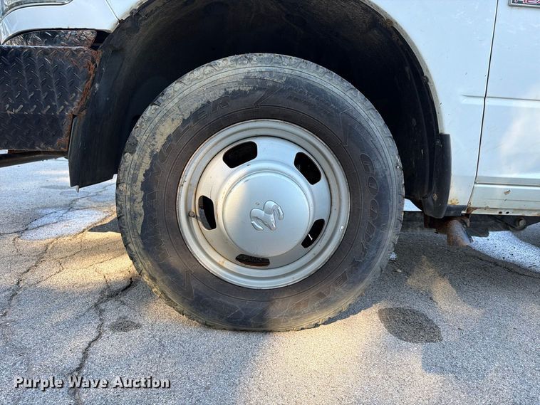 image for item FU4745 2015 RAM 3500 Crew Cab pickup truck