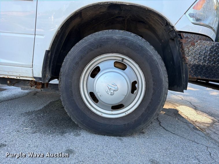 image for item FU4745 2015 RAM 3500 Crew Cab pickup truck