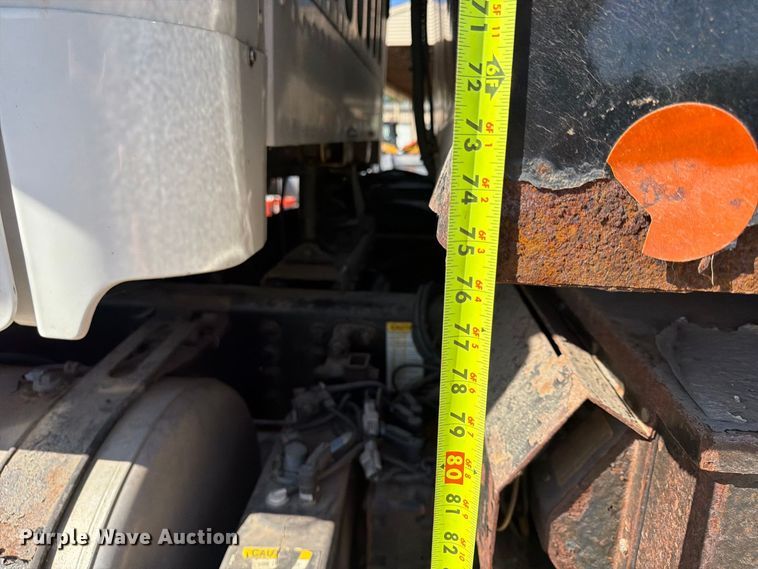 image for item FU4746 2014 Freightliner 108SD dump truck