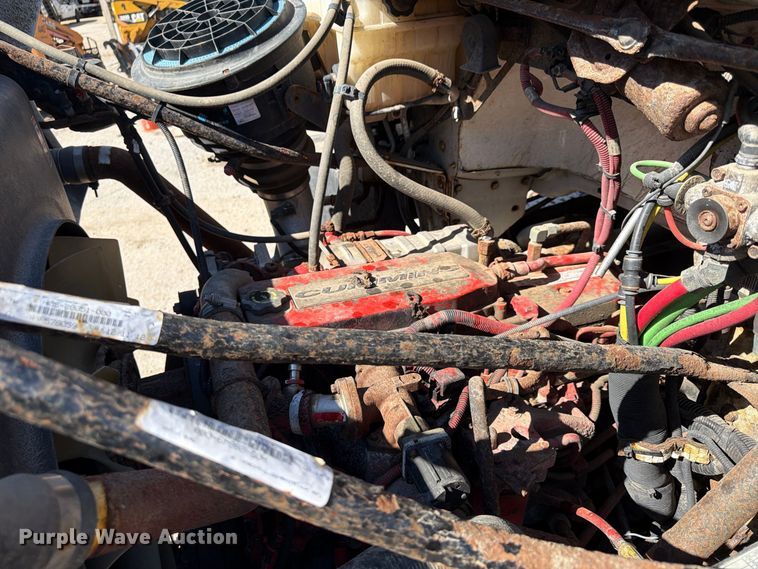 image for item FU4746 2014 Freightliner 108SD dump truck