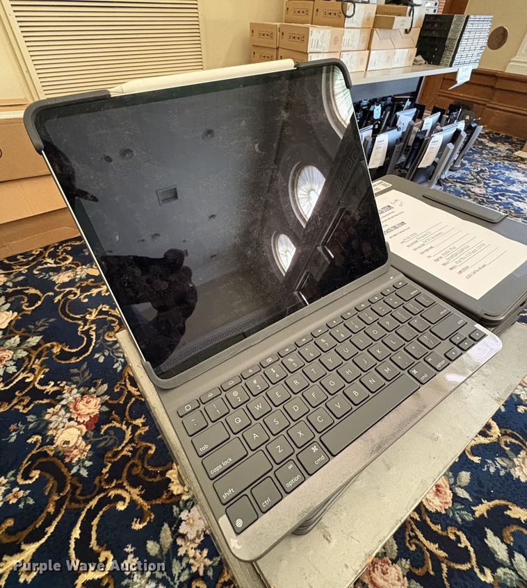 image for item GA9710 (14) Apple iPad Pro