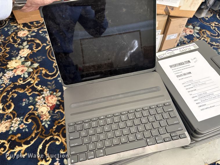 image for item GA9710 (14) Apple iPad Pro