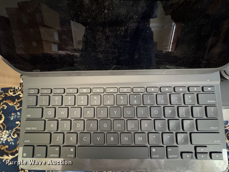 image for item GA9710 (14) Apple iPad Pro