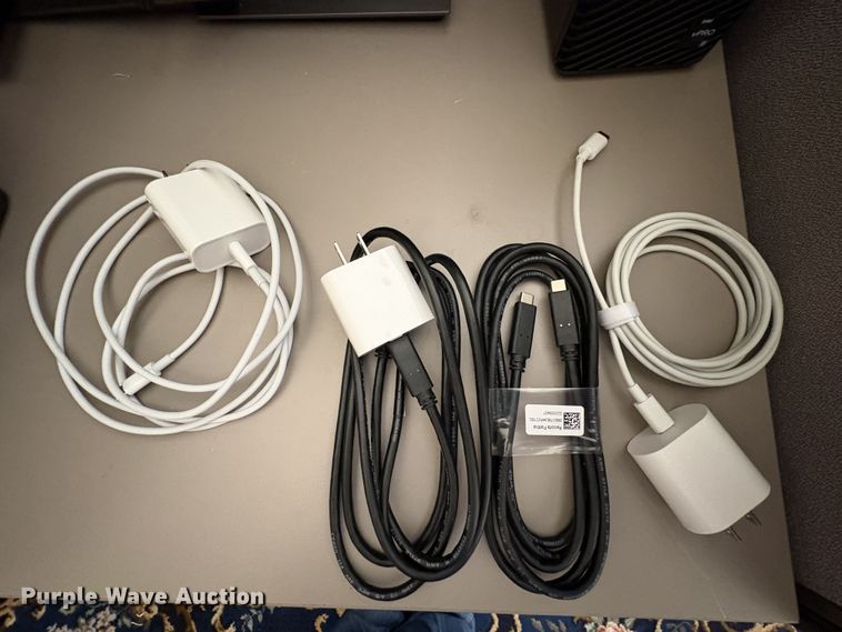 image for item GA9710 (14) Apple iPad Pro