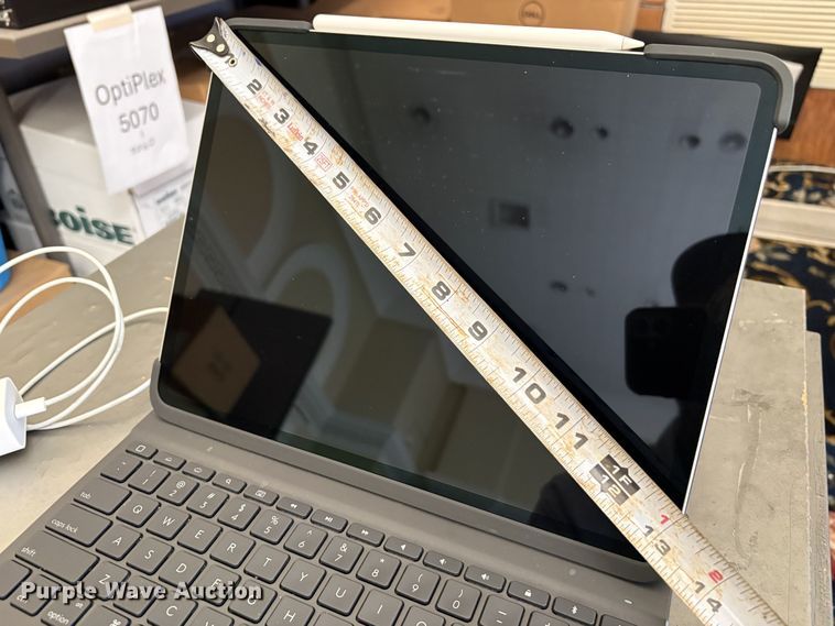 image for item GA9720 Apple iPad Pro 