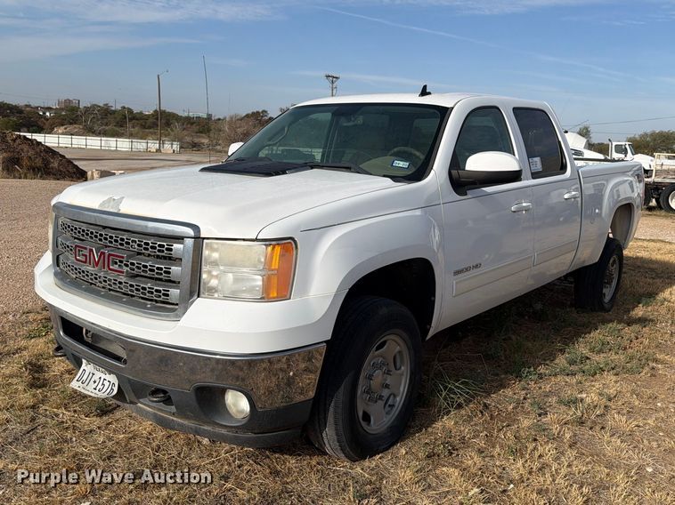 image for item DK6604 2014 GMC Sierra 2500HD Crew Cab pickup truck