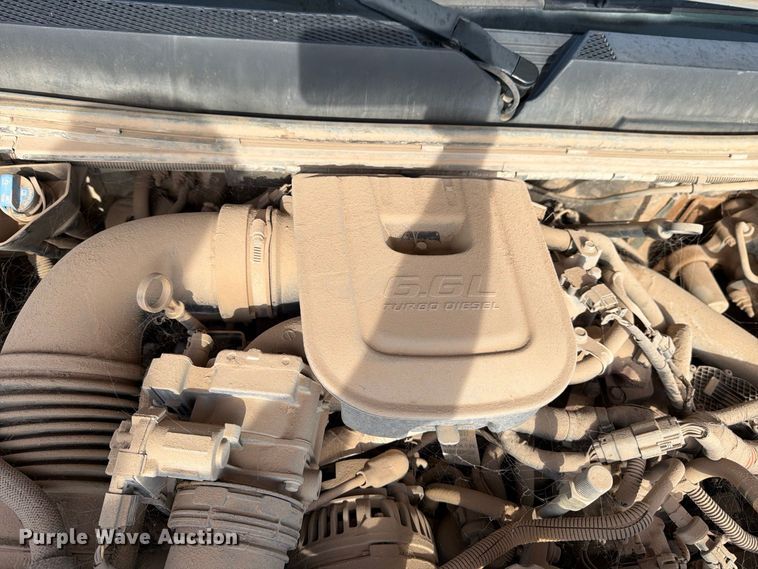 image for item DK6604 2014 GMC Sierra 2500HD Crew Cab pickup truck