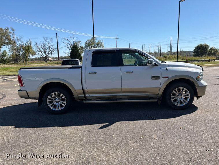 image for item DO5953 2016 RAM 1500 Crew Cab pickup truck