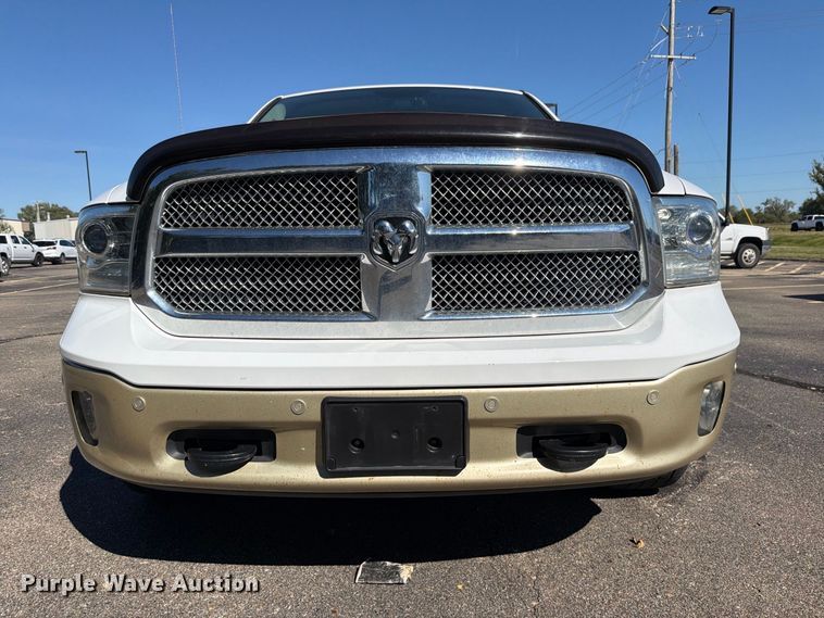 image for item DO5953 2016 RAM 1500 Crew Cab pickup truck