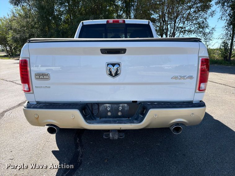 image for item DO5953 2016 RAM 1500 Crew Cab pickup truck