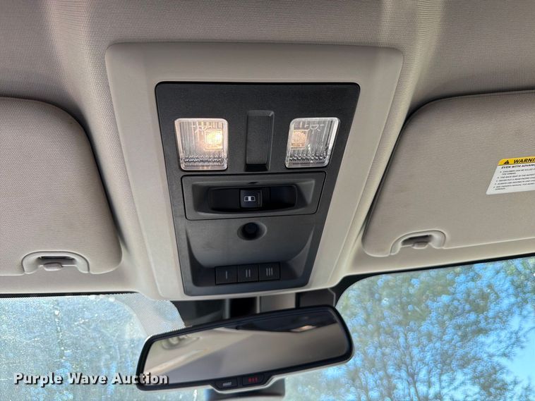 image for item DO5953 2016 RAM 1500 Crew Cab pickup truck