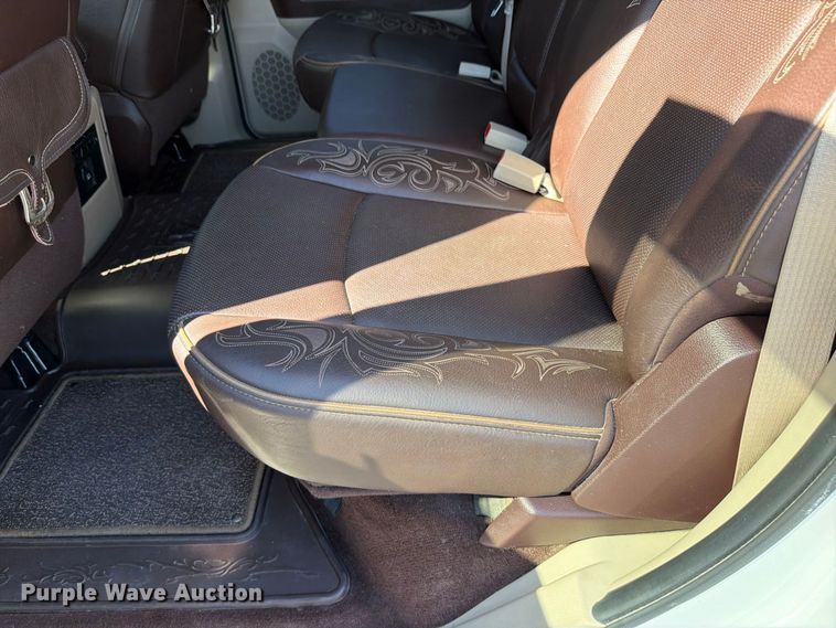 image for item DO5953 2016 RAM 1500 Crew Cab pickup truck