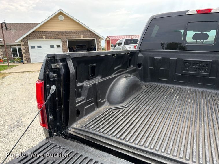 image for item DT3005 2020 Ford F150 Crew Cab pickup truck