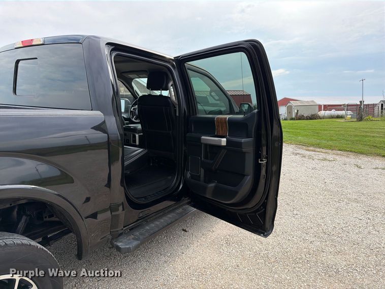 image for item DT3005 2020 Ford F150 Crew Cab pickup truck
