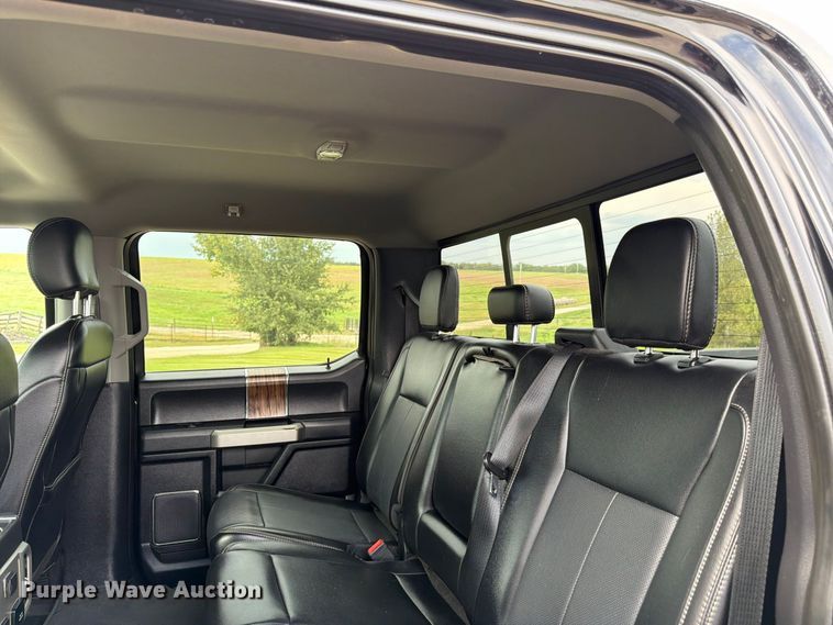 image for item DT3005 2020 Ford F150 Crew Cab pickup truck
