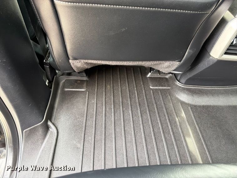 image for item DT3005 2020 Ford F150 Crew Cab pickup truck