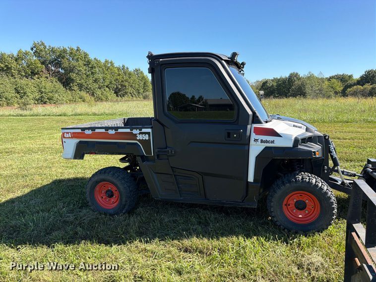 image for item DT3034 2013 Bobcat 3640 utility vehicle