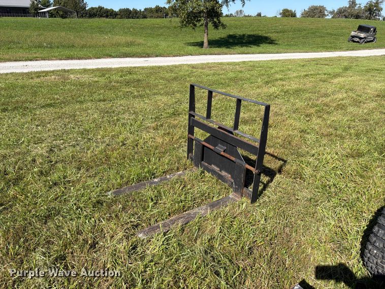 image for item DT3034 2013 Bobcat 3640 utility vehicle