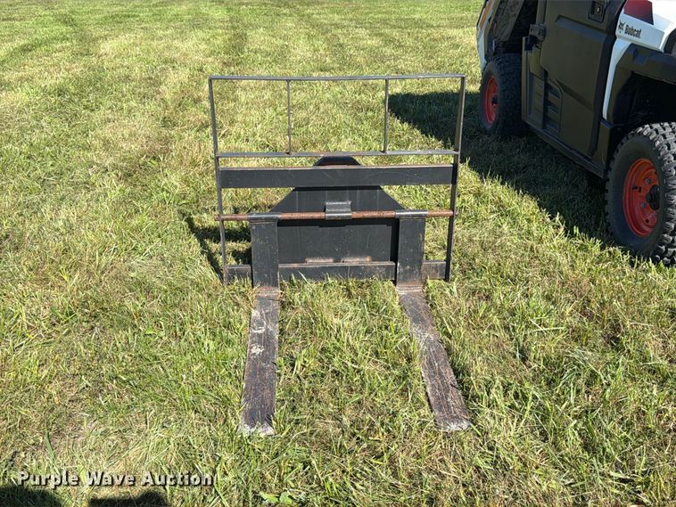 image for item DT3034 2013 Bobcat 3640 utility vehicle