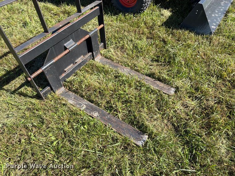image for item DT3034 2013 Bobcat 3640 utility vehicle