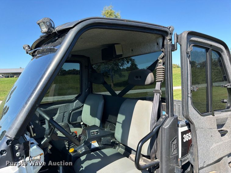 image for item DT3034 2013 Bobcat 3640 utility vehicle