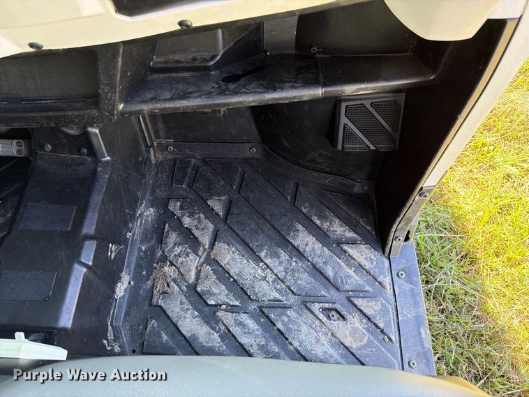 image for item DT3034 2013 Bobcat 3640 utility vehicle