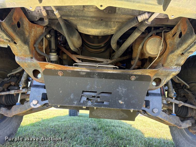 image for item DT3036 1999 GMC Sierra 3500 Crew Cab pickup truck