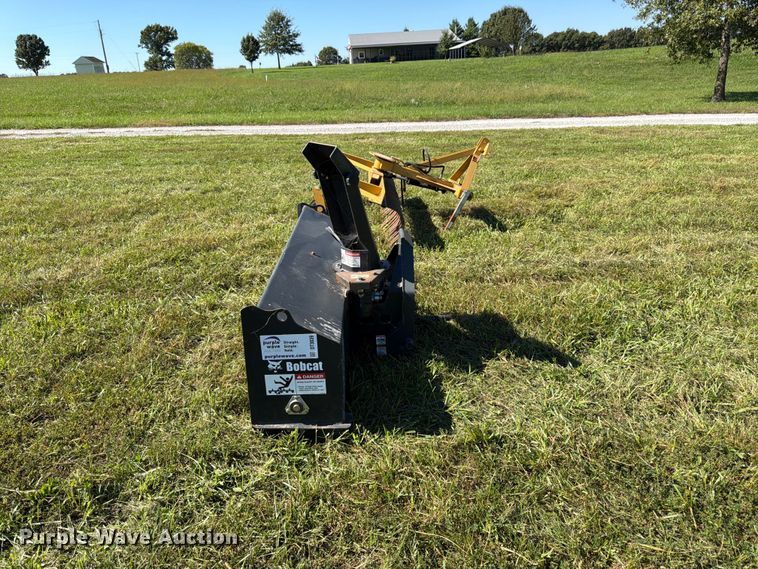 image for item DT3039  Utility vehicle attachments