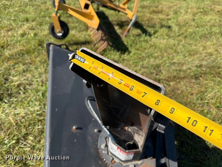 image for item DT3039  Utility vehicle attachments