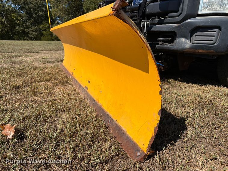 image for item DT3042 2015 Ford F250 Super Duty Ext. Cab dump flatbed pickup truck