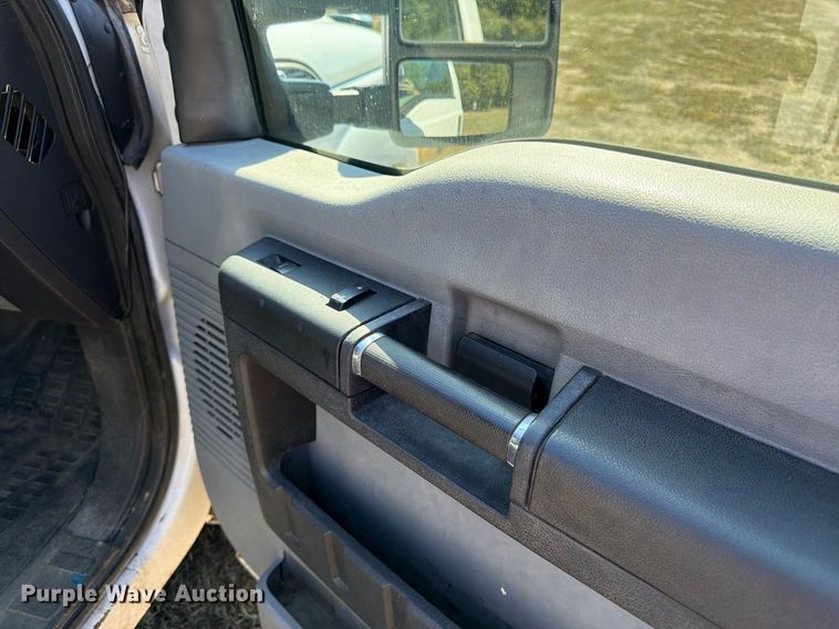image for item DT3042 2015 Ford F250 Super Duty Ext. Cab dump flatbed pickup truck