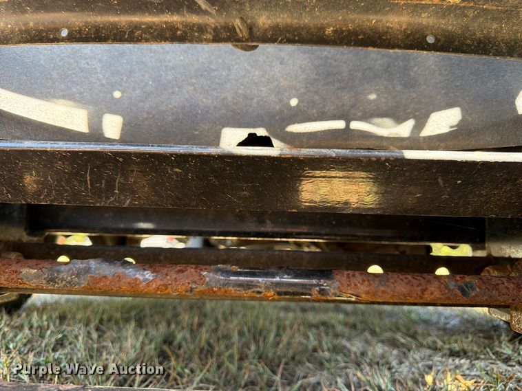 image for item DT3042 2015 Ford F250 Super Duty Ext. Cab dump flatbed pickup truck