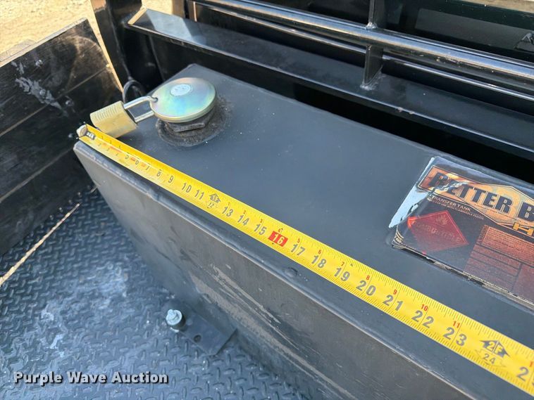 image for item DT3049 2018 RAM 2500 Crew Cab flatbed pickup truck