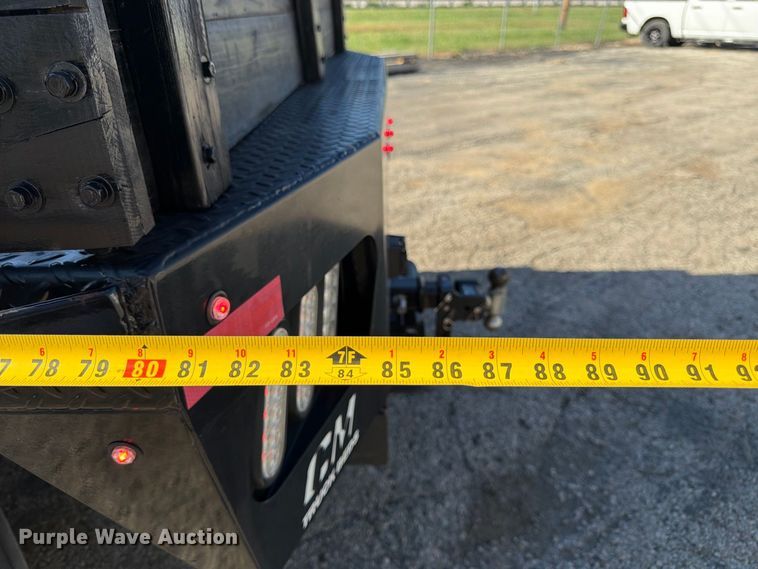 image for item DT3049 2018 RAM 2500 Crew Cab flatbed pickup truck