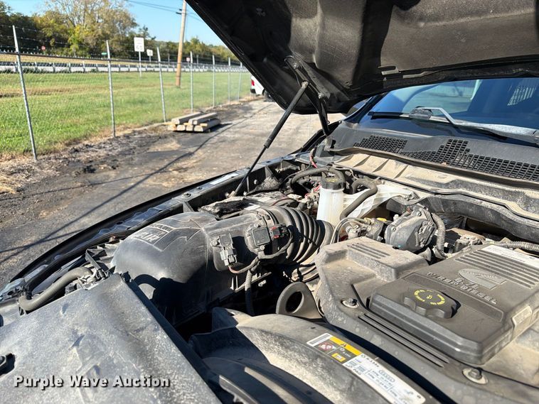image for item DT3049 2018 RAM 2500 Crew Cab flatbed pickup truck