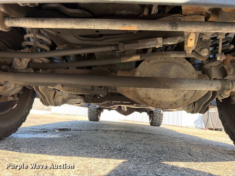 image for item DT3049 2018 RAM 2500 Crew Cab flatbed pickup truck